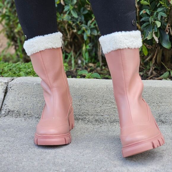 Women's Sherpa Faux Fur Ankle Boot Blush Color - Picture 2 of 6